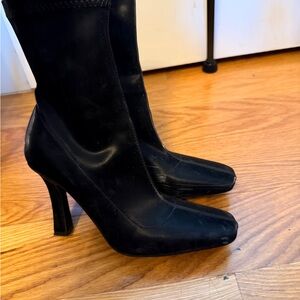 Elegant Black Women's Boots